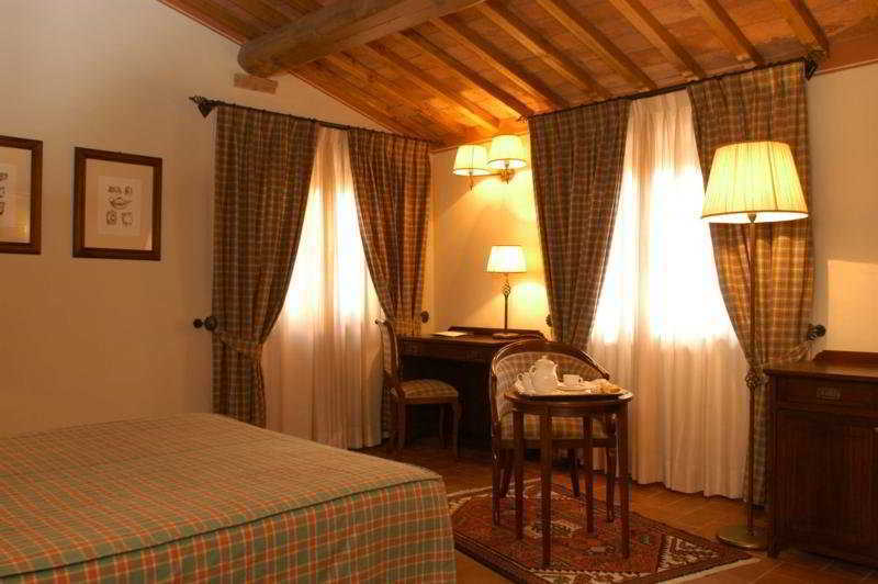 Unahotels Palazzo Mannaioni Toscana Montaione Εξωτερικό φωτογραφία