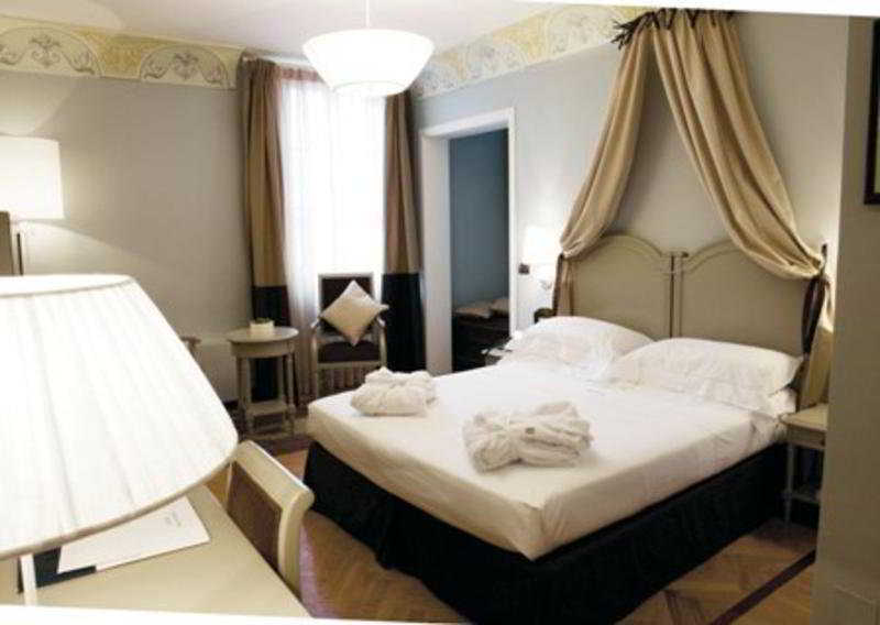 Unahotels Palazzo Mannaioni Toscana Montaione Εξωτερικό φωτογραφία