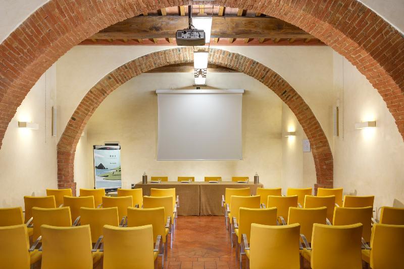 Unahotels Palazzo Mannaioni Toscana Montaione Εξωτερικό φωτογραφία
